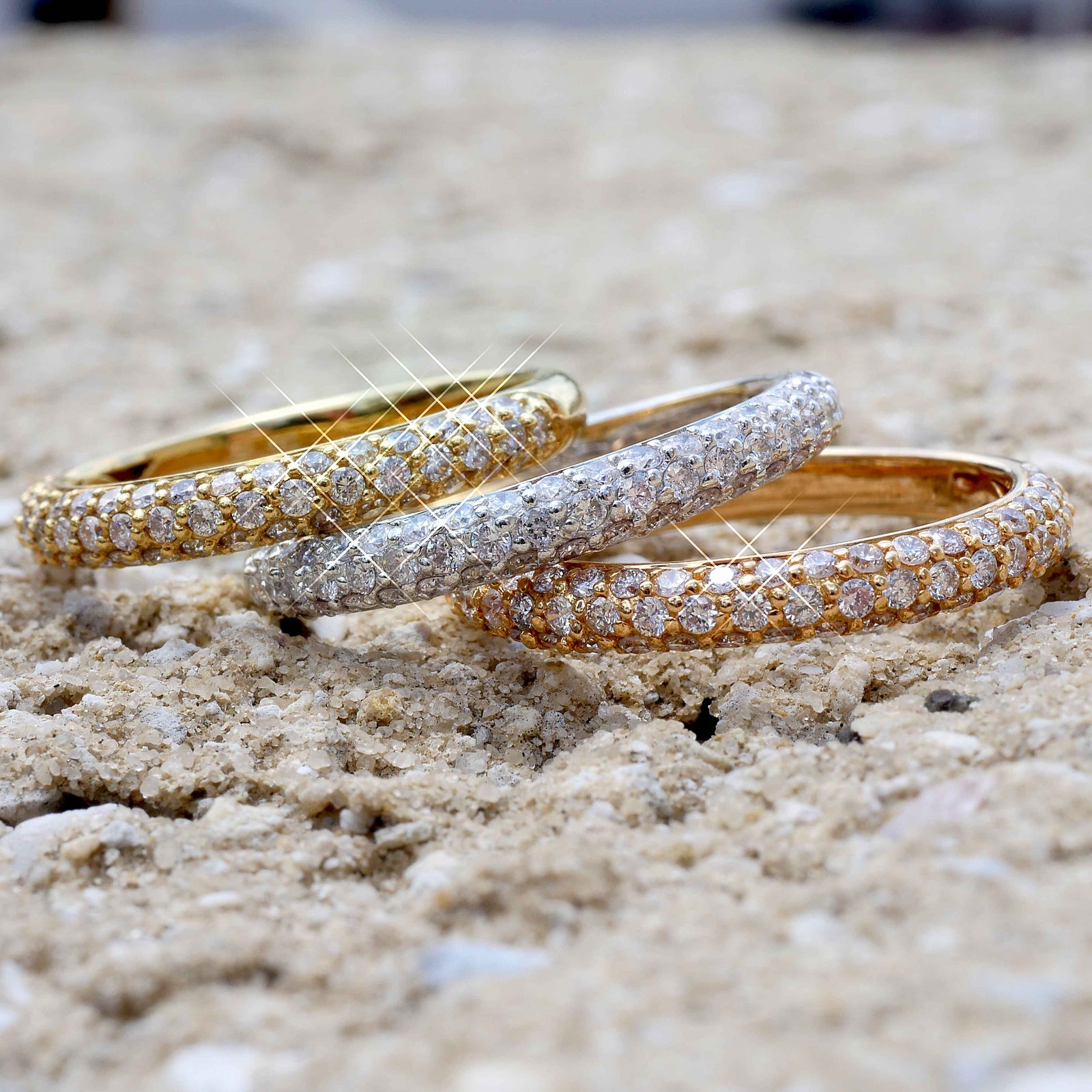 Choosing a metal for your design. Gold