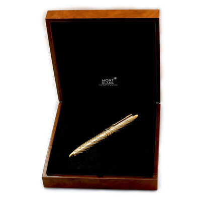 Montblanc Meisterstück Solitaire Chevron 18K Solid Gold Fountain Pen Model 149