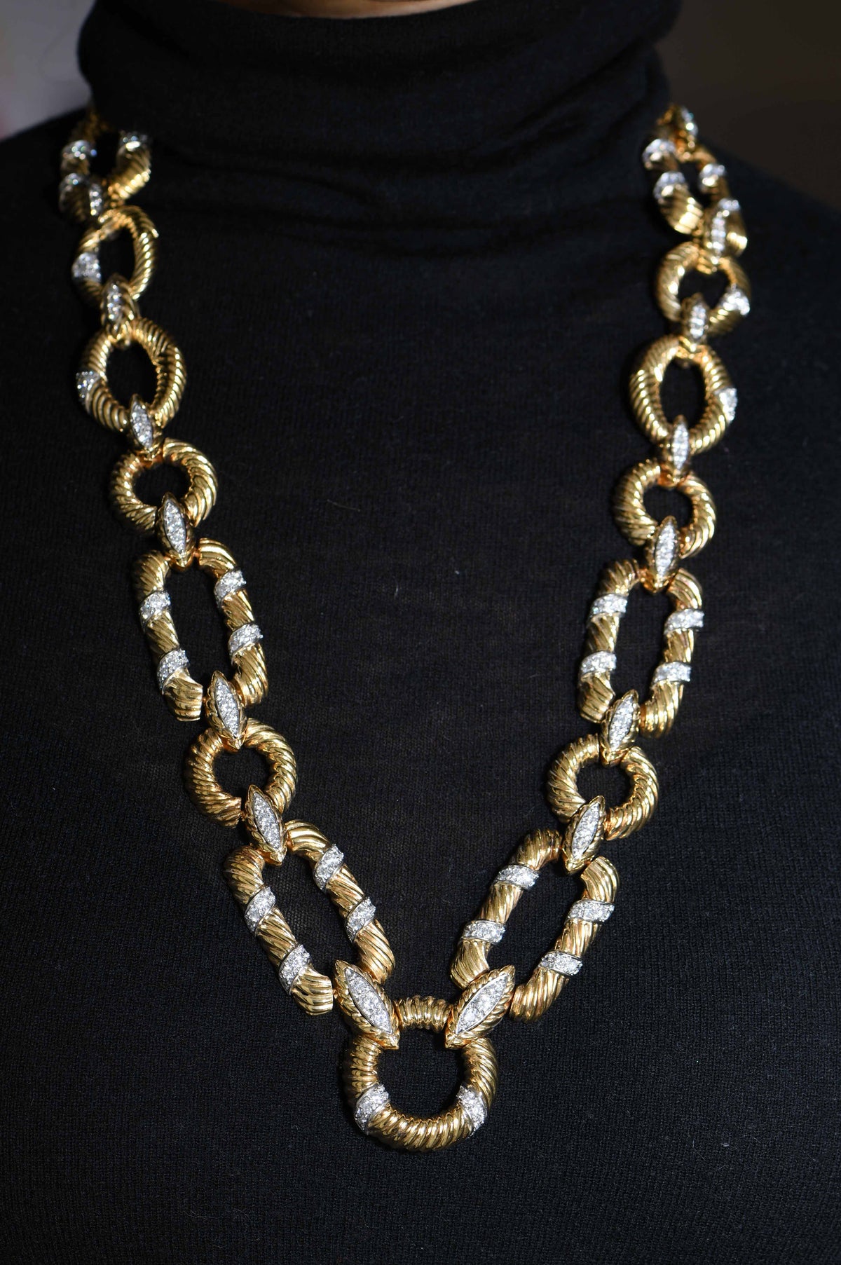 Van Cleef and Arpels Sautoir Diamond and Gold Necklace Set