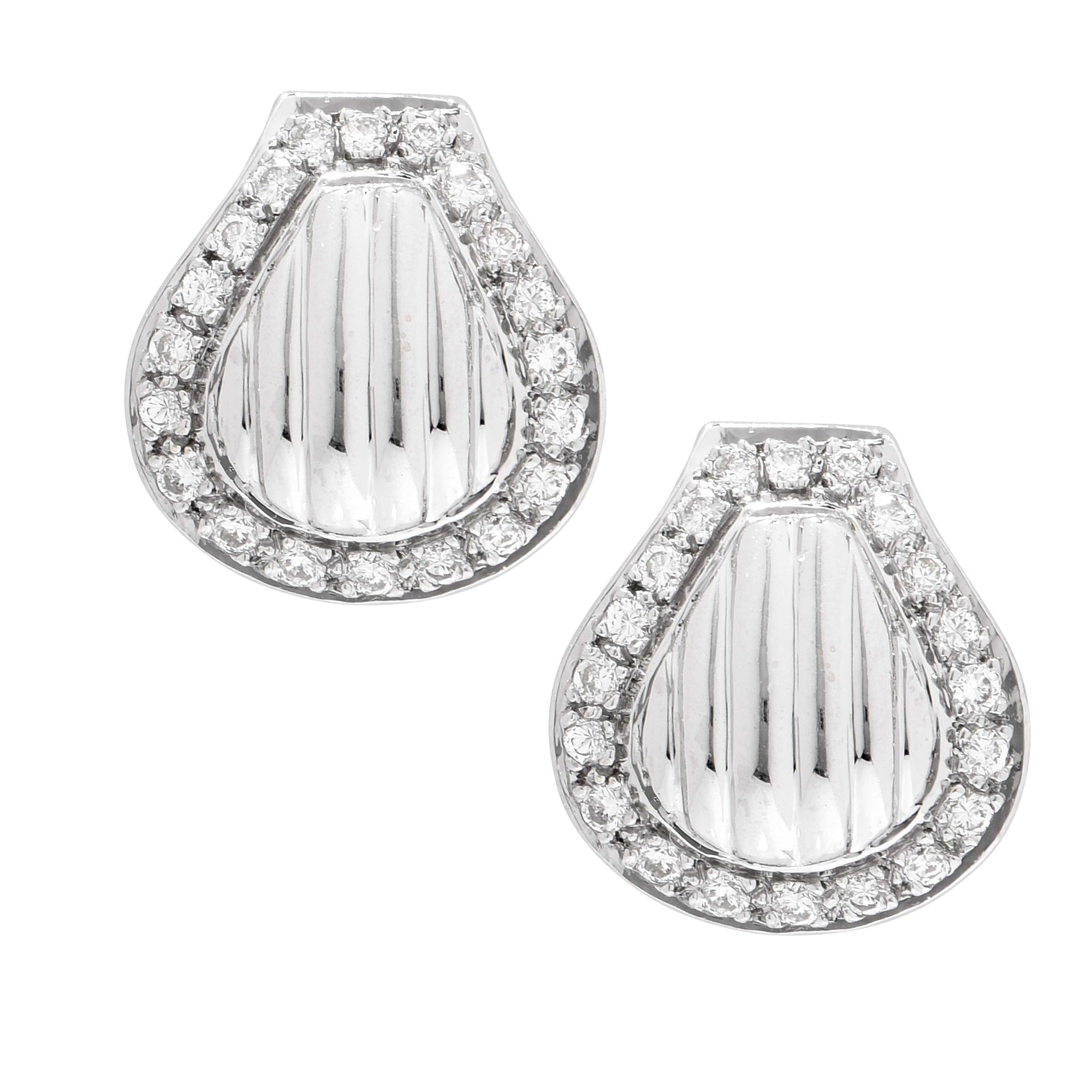 Clam Shell Motif Diamond Clip 18 Karat White Gold Earrings