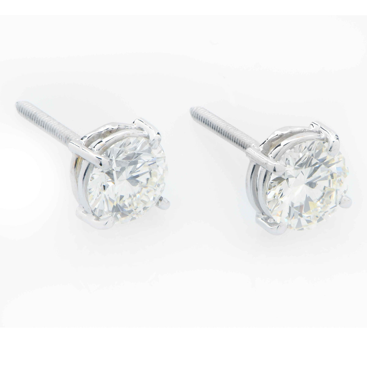 1.48 Carat Total Weight Diamond Stud Earrings