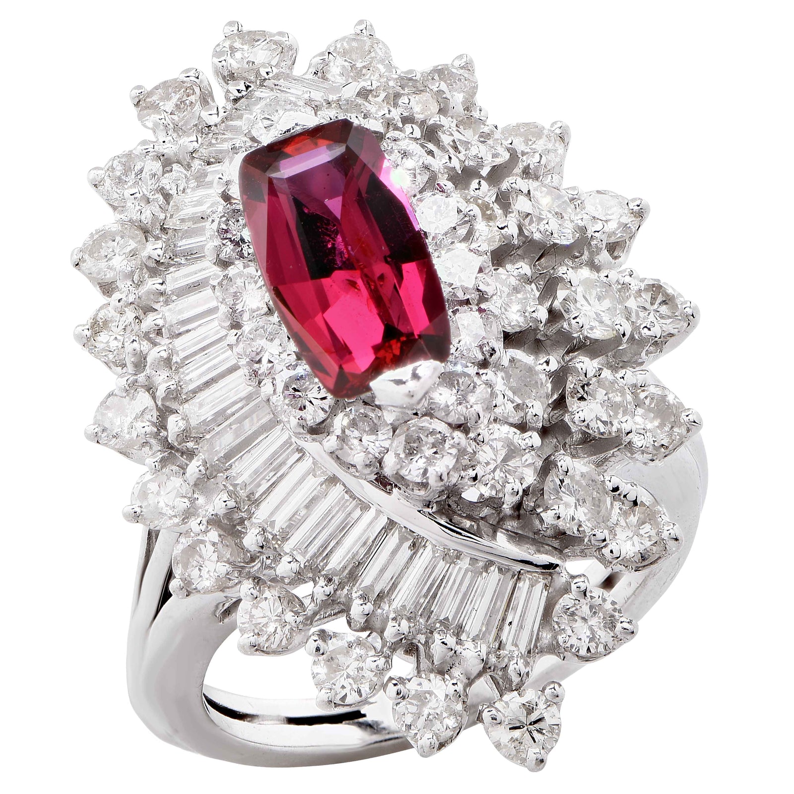 Red Spinel and Diamond Gold Ring