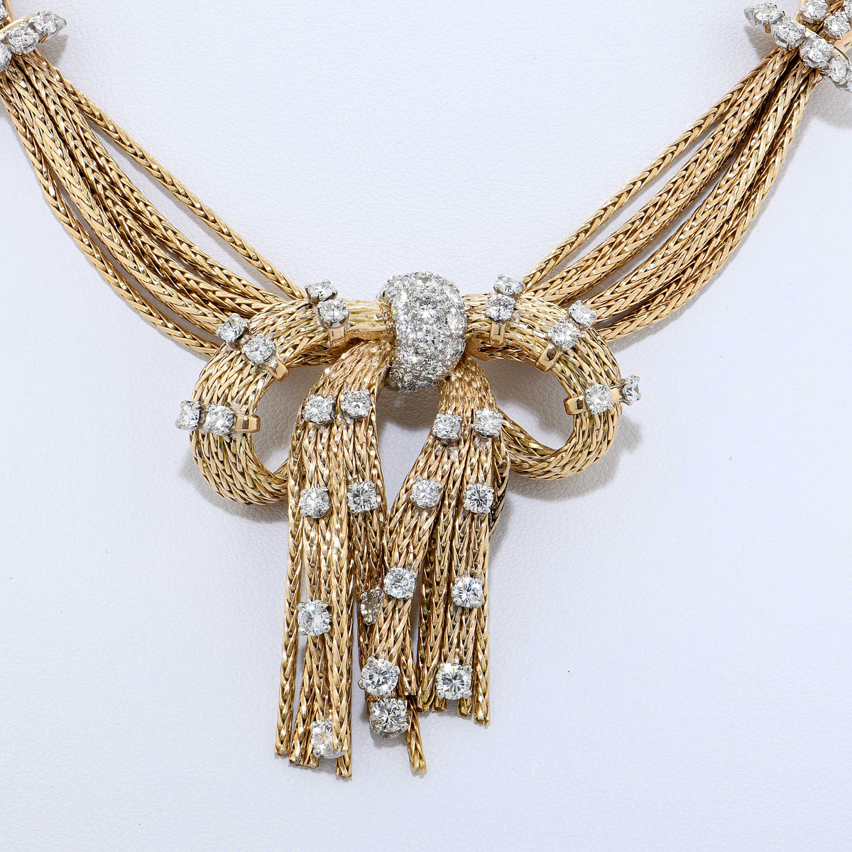 Raymond Yard Strand Diamond Necklace circa 1950 in 18 Karat Yellow Gold